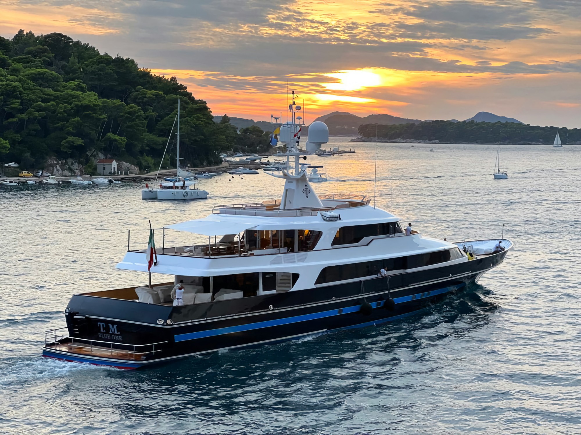 Crewed yacht charter in the Caribbean